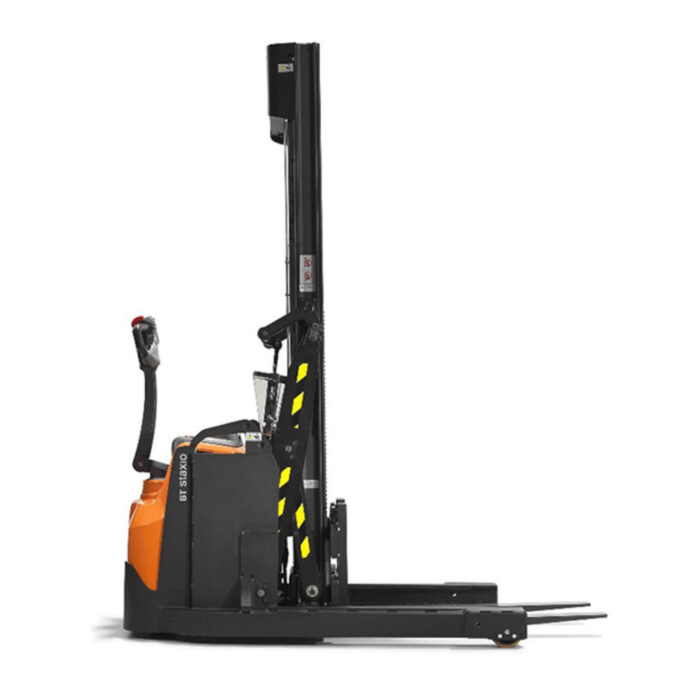 BT Staxio 1.2t Stacker with Retractable mast