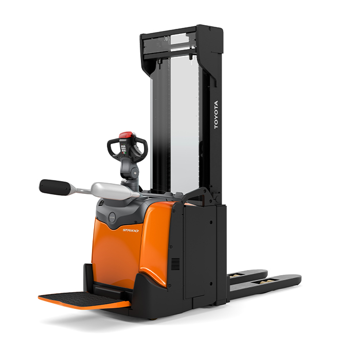 BT Staxio 1.4t Stacker with Platform and Elevating support arms