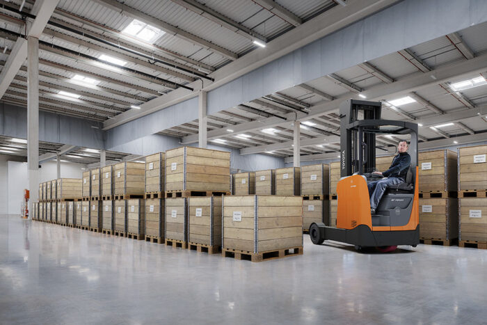BT Reflex 1.6t Indoor/Outdoor Reach Truck