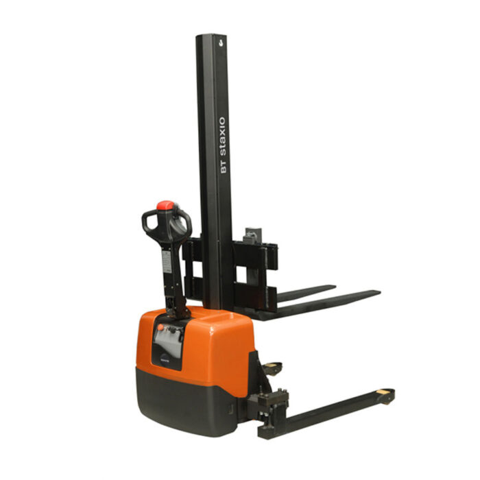 BT Staxio 1t Compact straddle stacker